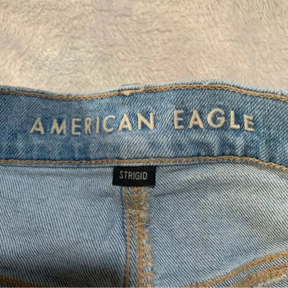 American Eagle Outfitters women's size 12 L Light Blue Distressed Jean Shorts